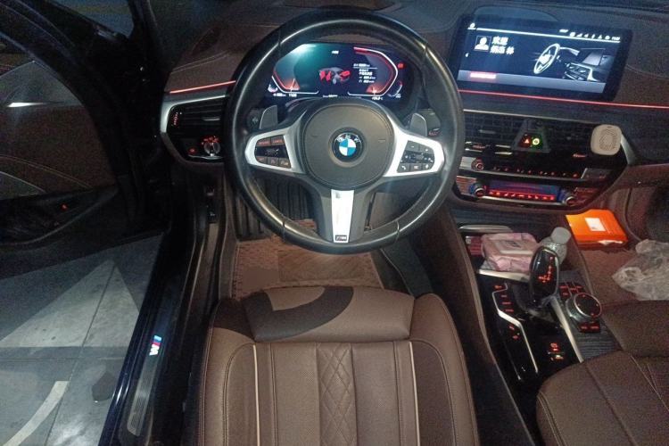 Used BMW 5 Series 2021 Restyled 530Li Luxury Edition M Sport Package Steering Wheel