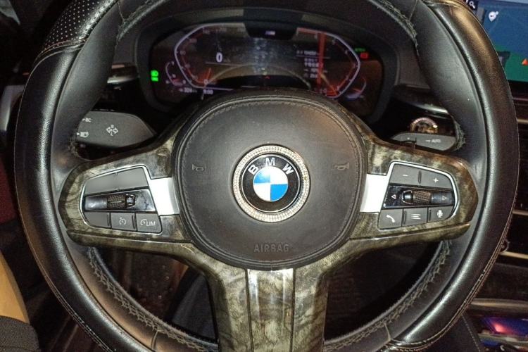 Used BMW 5 Series 2021 Facelifted 525Li M Sport Package Steering Wheel