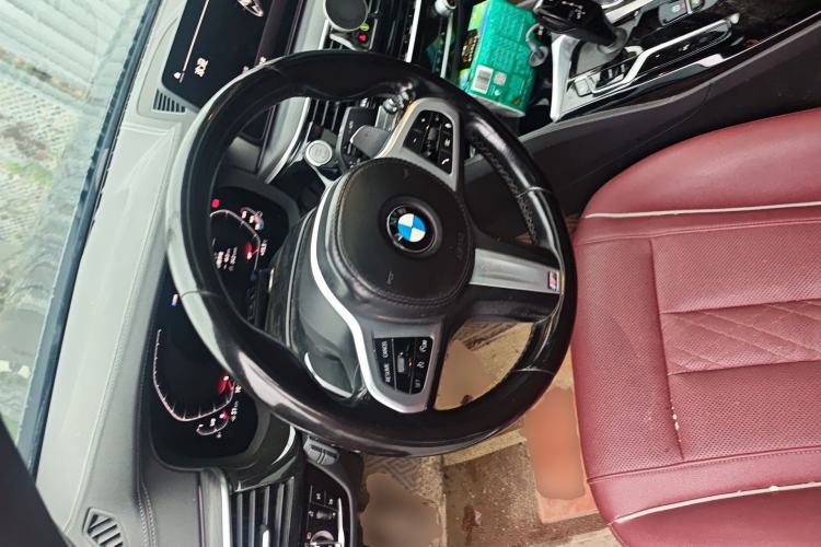 Used BMW 5 Series 2021 530Li Leading Model M Sport Package Steering Wheel