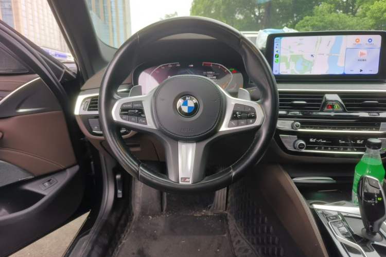 Used BMW 5 Series 2021 530Li xDrive M Sport Package Steering Wheel