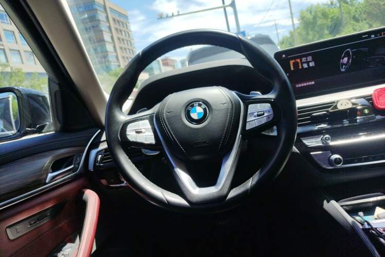 Used BMW 5 Series 2021 Restyled 530Li Leading Edition Luxury Package Steering Wheel