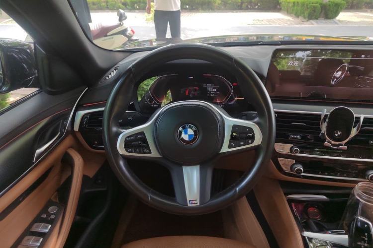 Used BMW 5 Series 2021 525i M Sport Package Steering Wheel