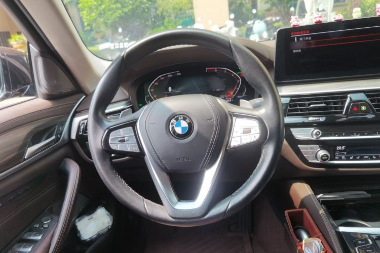 Used BMW 5 Series 2021 Updated 530Li Luxury Package Premium Edition Steering Wheel