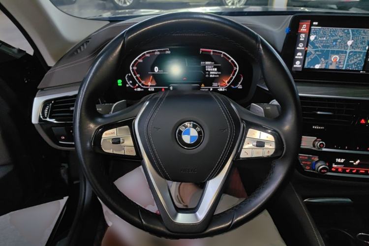 Used BMW 5 Series 2021 Updated 530Li Luxury Package Premium Edition Steering Wheel