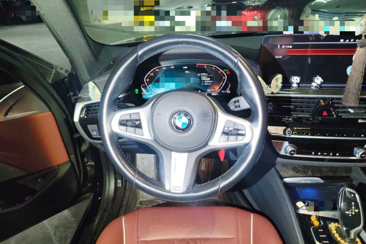 Used BMW 5 Series 2021 525Li M Sport Package Steering Wheel