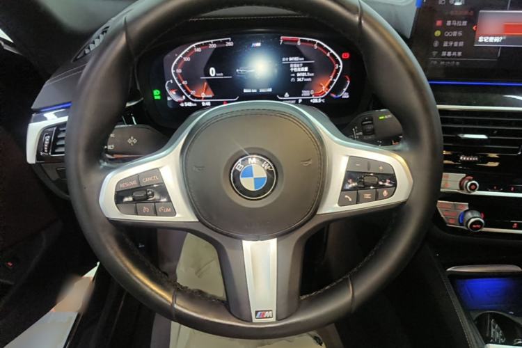 Used BMW 5 Series 2021 525Li M Sport Package Steering Wheel