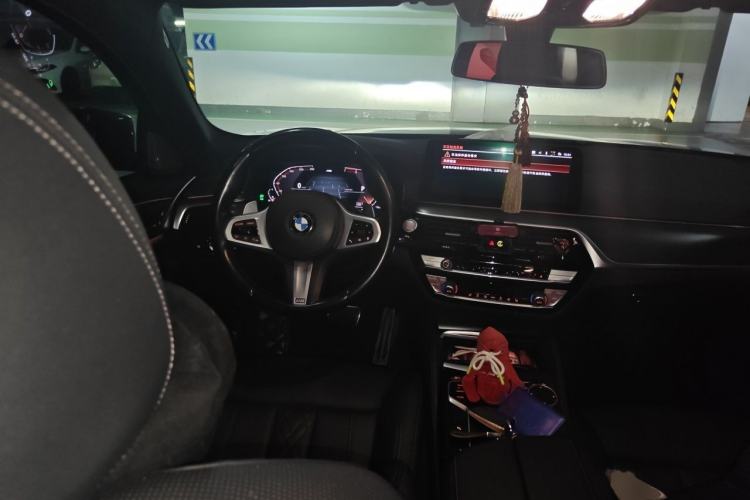Used BMW 5 Series 2021 530i M Sport Package Steering Wheel