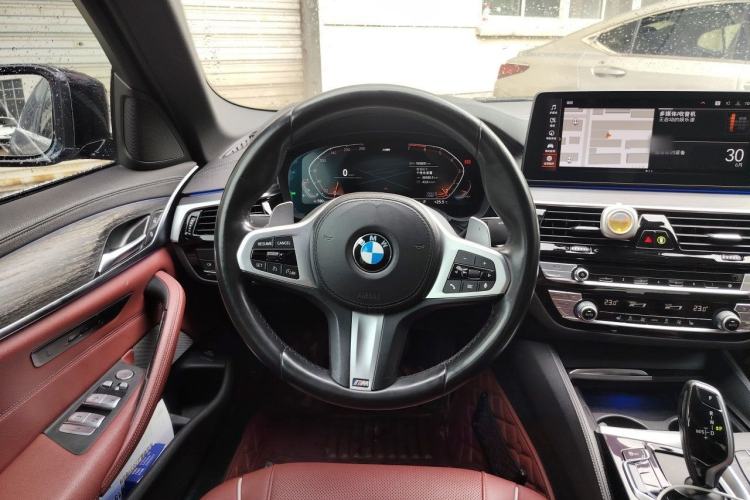 Used BMW 5 Series 2021 530Li Leading Model M Sport Package Steering Wheel