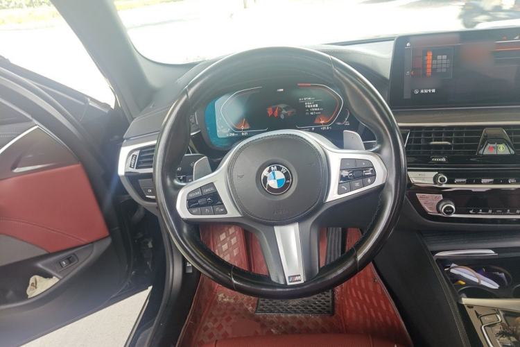 Used BMW 5 Series 2021 530Li Leading Model M Sport Package Steering Wheel