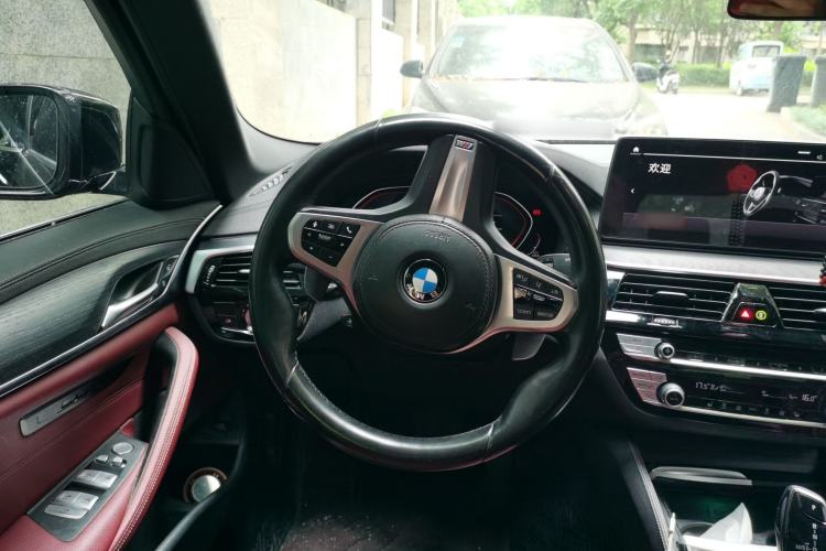 Used BMW 5 Series 2021 530Li Leading Model M Sport Package Steering Wheel