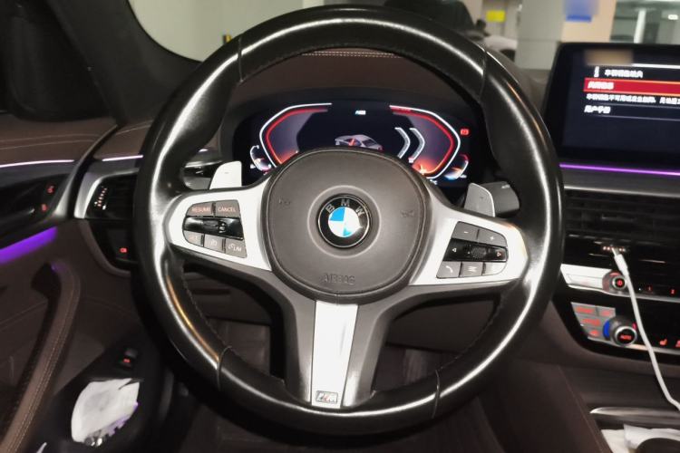 Used BMW 5 Series 2021 530Li Leading Model M Sport Package Steering Wheel