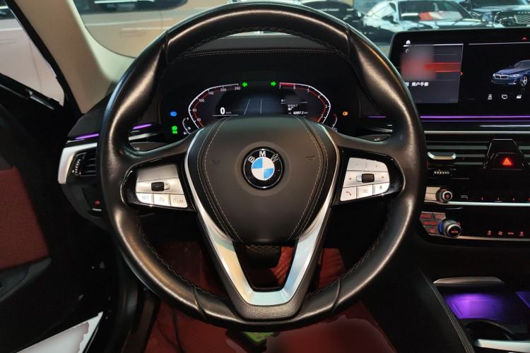 Used BMW 5 Series 2021 525Li Luxury Package Steering Wheel