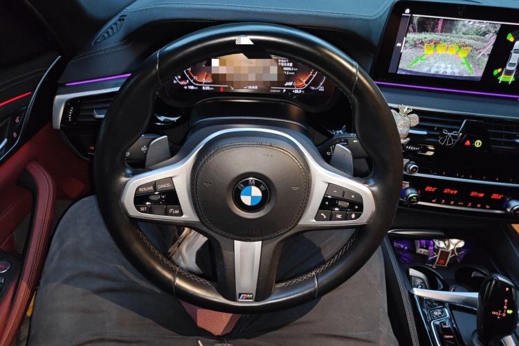 Used BMW 5 Series 2021 Facelifted 530Li Leading Edition M Sport Package Steering Wheel
