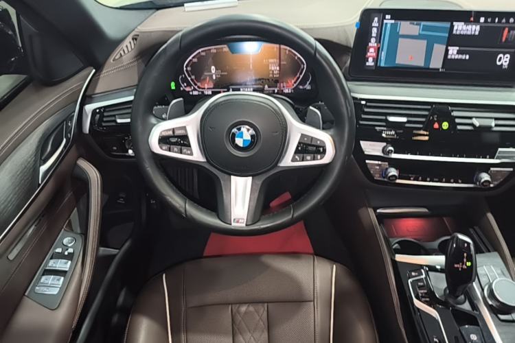 Used BMW 5 Series 2021 530Li Leading Model M Sport Package Steering Wheel