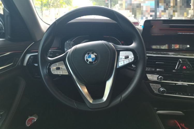 Used BMW 5 Series 2021 525Li Luxury Package Steering Wheel