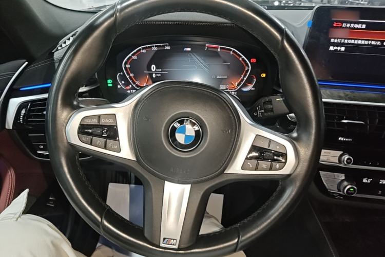 Used BMW 5 Series 2021 525Li M Sport Package Steering Wheel
