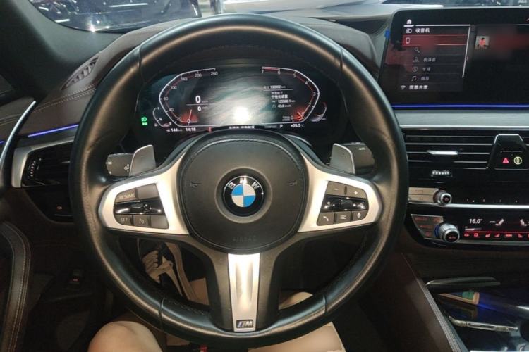 Used BMW 5 Series 2021 Restyled 530Li Luxury Edition M Sport Package Steering Wheel
