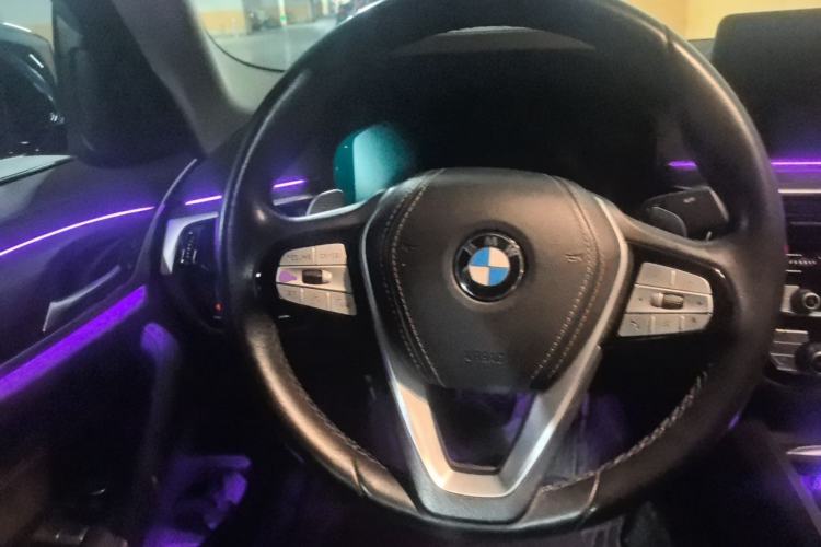 Used BMW 5 Series 2021 530Li Leading Luxury Package Steering Wheel