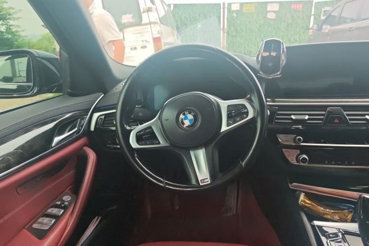 Used BMW 5 Series 2021 525Li M Sport Package Steering Wheel