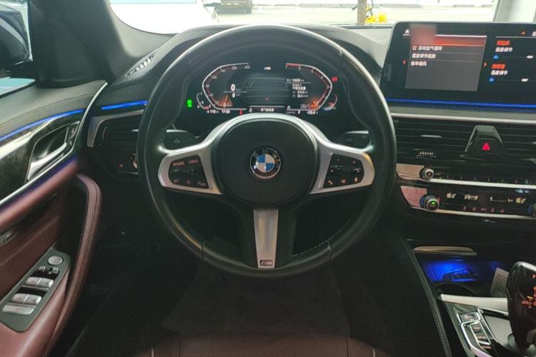 Used BMW 5 Series 2021 525Li M Sport Package Steering Wheel
