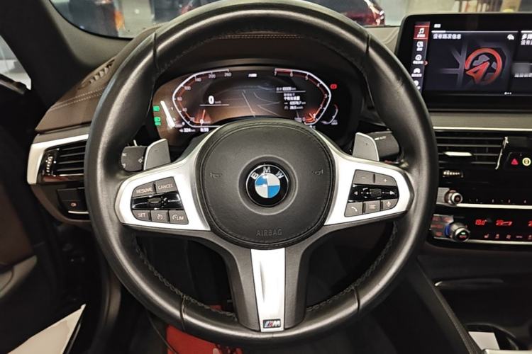 Used BMW 5 Series 2021 530Li Leading Model M Sport Package Steering Wheel
