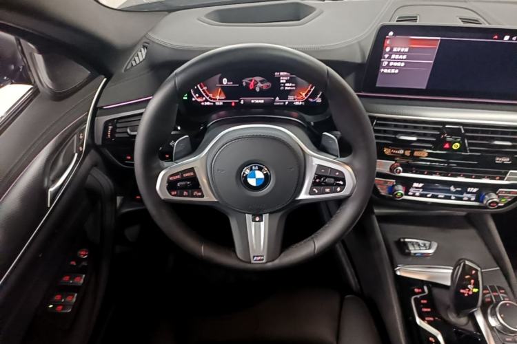 Used BMW 5 Series 2021 540i Sport Line M Sport Package Steering Wheel