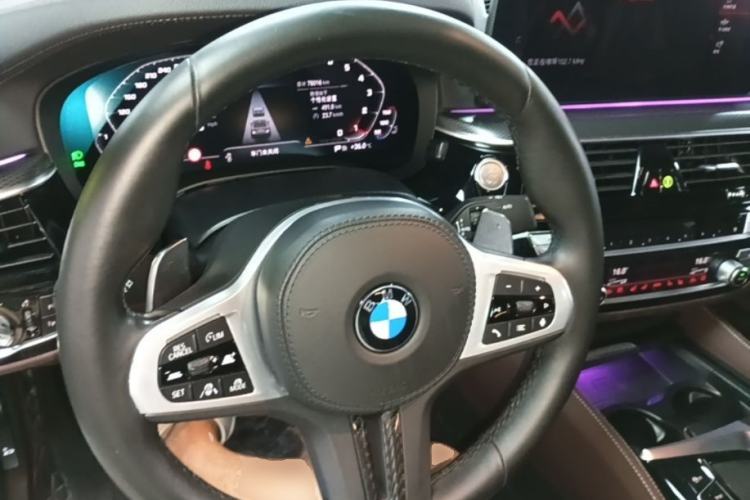 Used BMW 5 Series 2021 Restyled 540i Sport Line with M Sports Package Steering Wheel