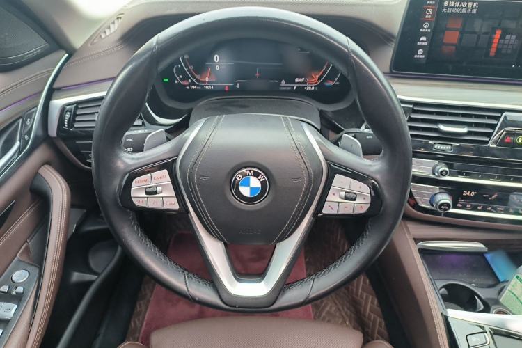 Used BMW 5 Series 2021 530Li Luxury Edition Premium Package Steering Wheel
