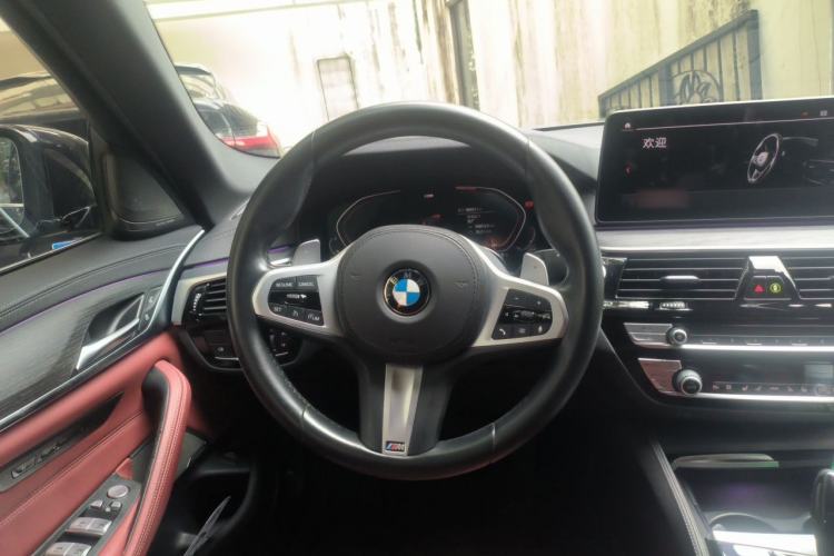 Used BMW 5 Series 2021 530Li Luxury Edition M Sport Package Steering Wheel