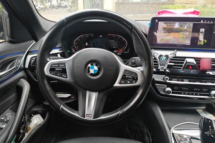 Used BMW 5 Series 2021 525i M Sport Package Steering Wheel