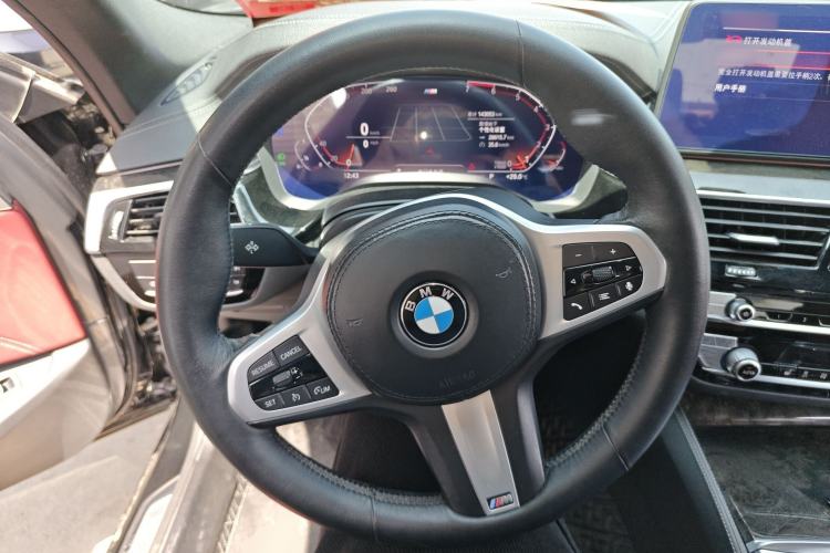 Used BMW 5 Series 2021 525Li M Sport Package Steering Wheel