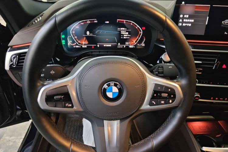 Used BMW 5 Series 2021 525Li M Sport Package Steering Wheel