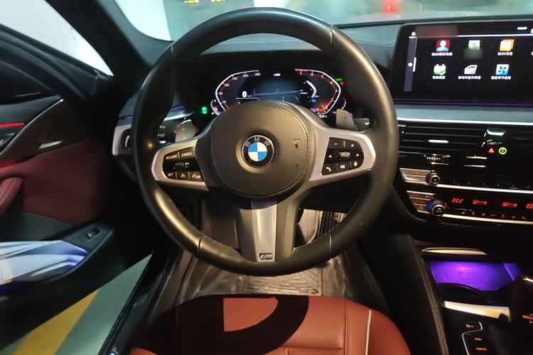 Used BMW 5 Series 2021 530Li Leading Model M Sport Package Steering Wheel