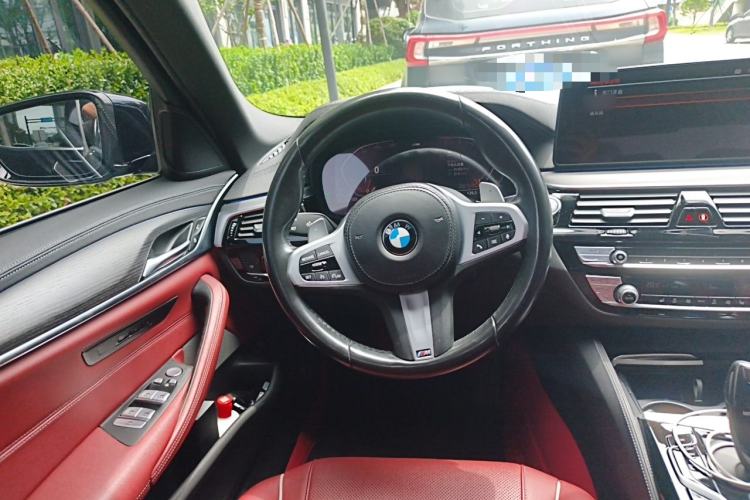 Used BMW 5 Series 2021 Facelifted 530Li Leading Edition M Sport Package Steering Wheel