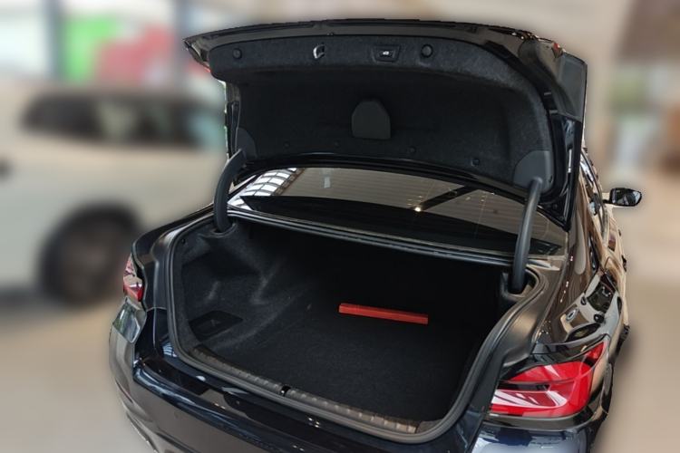 Used BMW 5 Series 2021 525Li M Sport Package Trunk