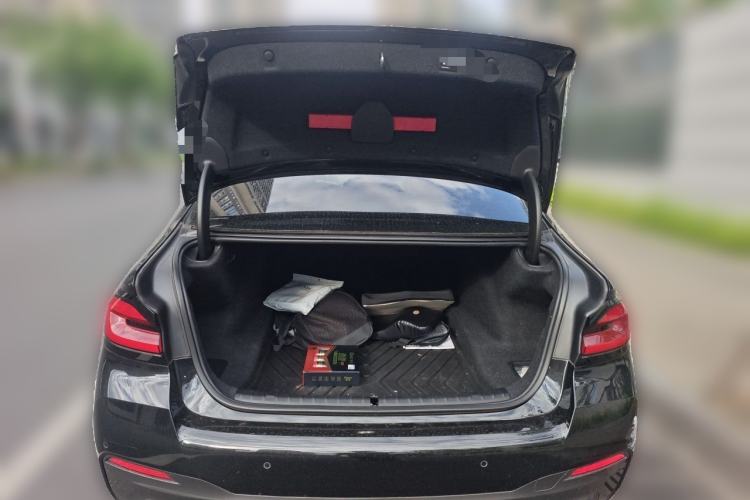 Used BMW 5 Series 2021 530i M Sport Package Trunk