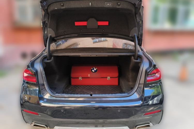 Used BMW 5 Series 2021 530Li xDrive Luxury Package Trunk