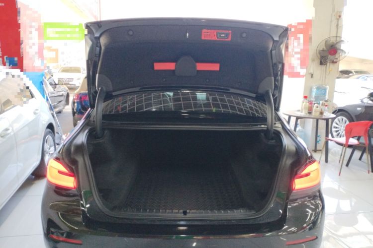 Used BMW 5 Series 2021 525Li Luxury Package Trunk
