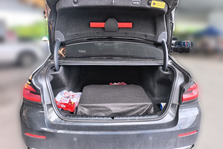 Used BMW 5 Series 2021 530Li Luxury Edition Premium Package Trunk