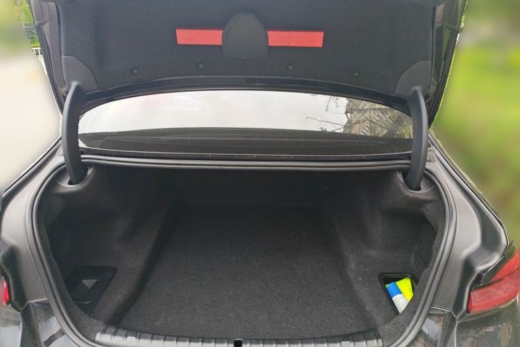Used BMW 5 Series 2021 Restyled 530Li Luxury Edition M Sport Package Trunk