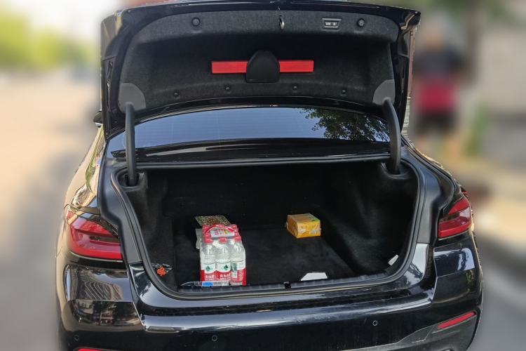 Used BMW 5 Series 2021 530Li Leading Model M Sport Package Trunk