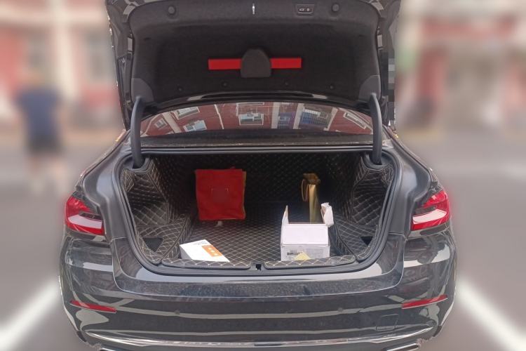 Used BMW 5 Series 2021 530Li Executive Luxury Package Trunk