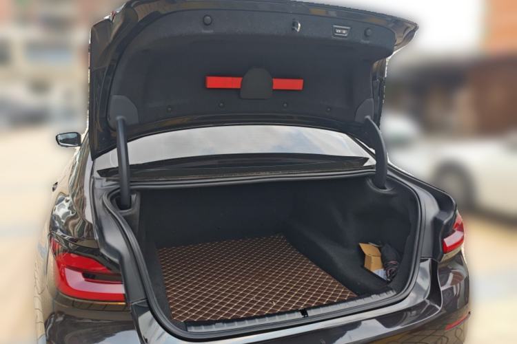 Used BMW 5 Series 2021 530Li Leading Luxury Package Trunk