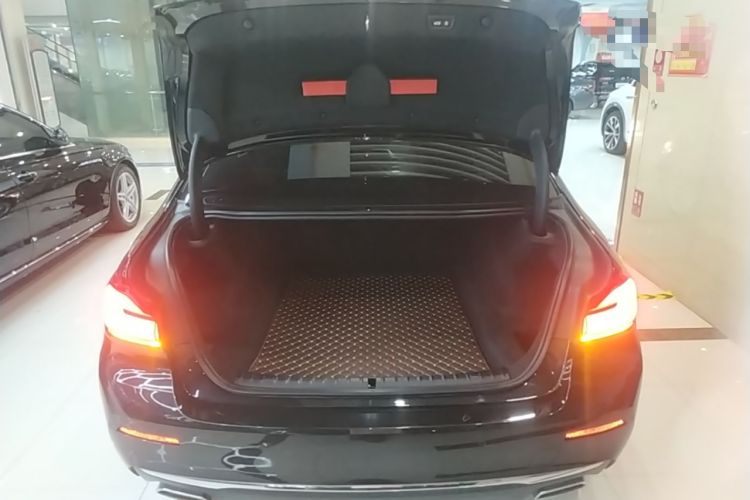 Used BMW 5 Series 2021 530Li Luxury Edition Premium Package Trunk