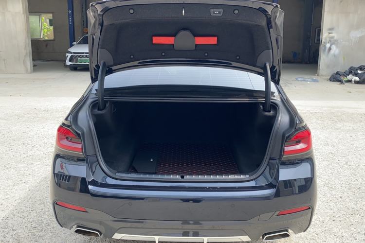 Used BMW 5 Series 2021 530Li xDrive M Sport Package Trunk