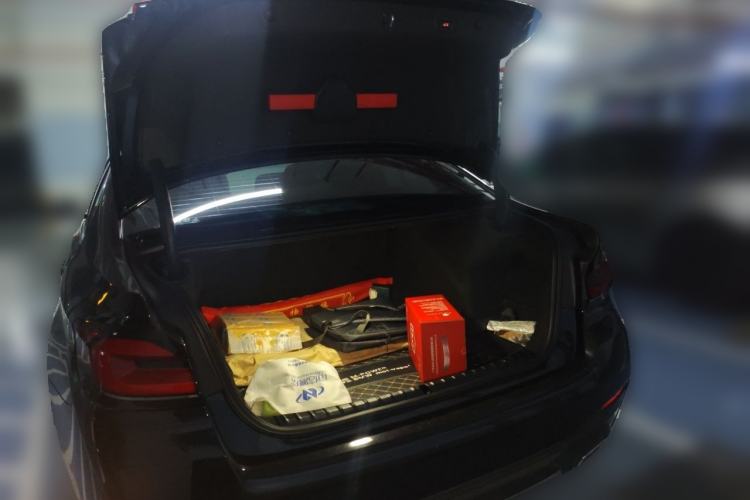 Used BMW 5 Series 2021 Facelifted 530Li Leading Edition M Sport Package Trunk