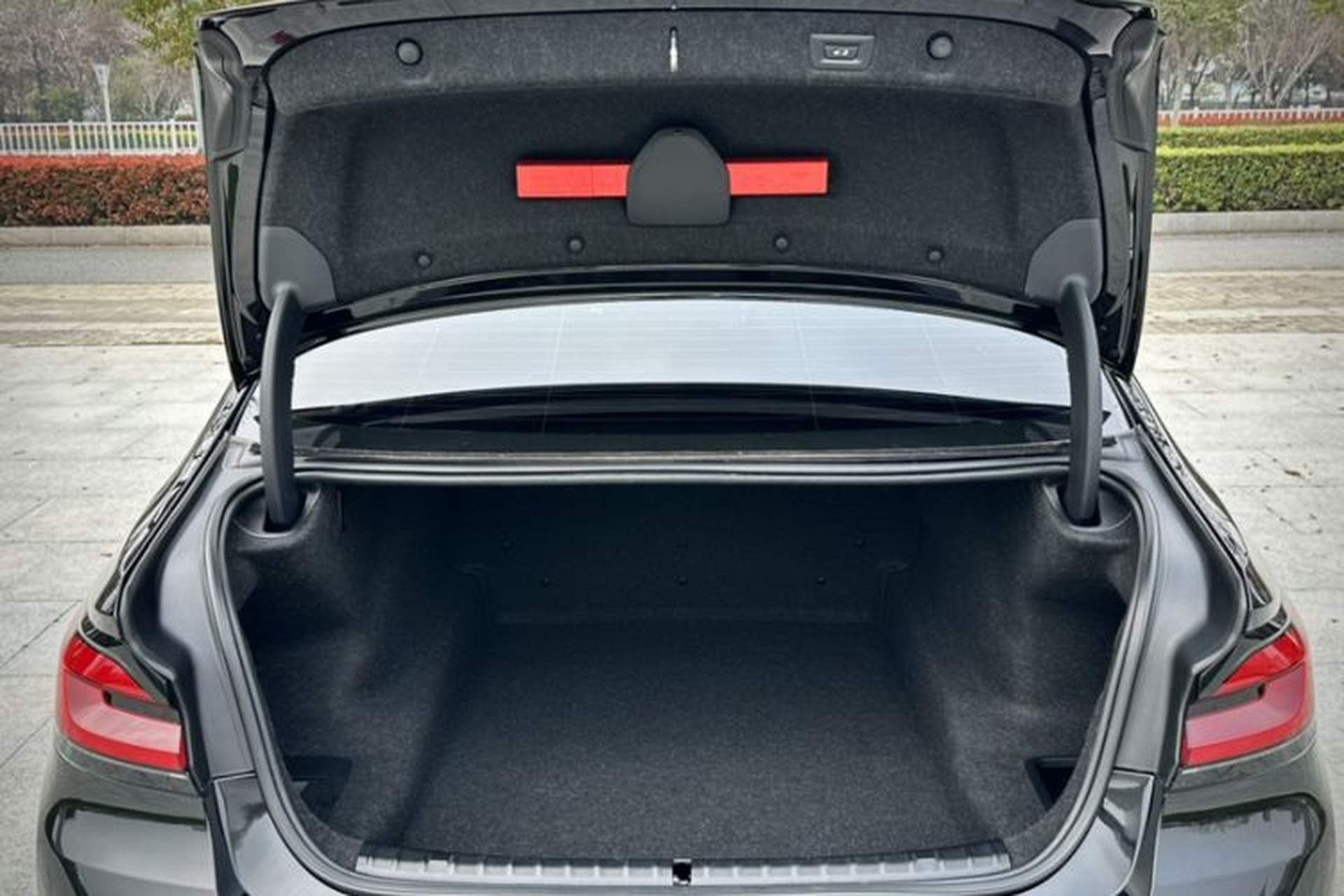 Used BMW 5 Series 2021 525Li Luxury Package Trunk