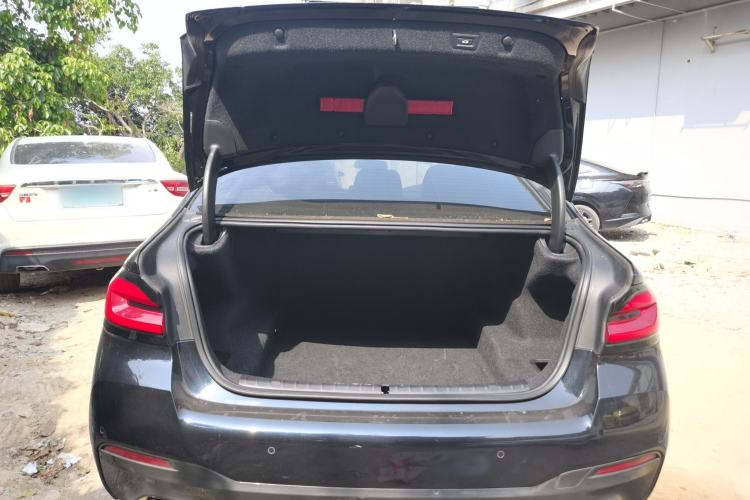 Used BMW 5 Series 2021 525i M Sport Package Trunk
