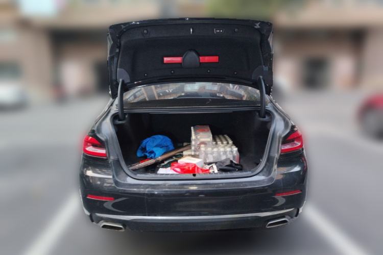 Used BMW 5 Series 2021 Restyled 530Li Leading Edition Luxury Package Trunk