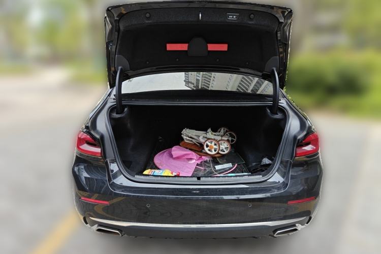 Used BMW 5 Series 2021 530Li Executive Luxury Package Trunk